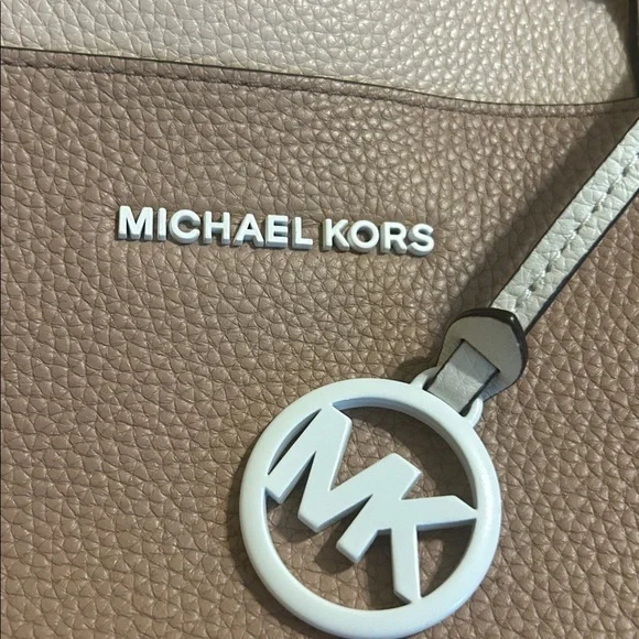Michael Kors Tan Tote Bag - Picture 3 of 9